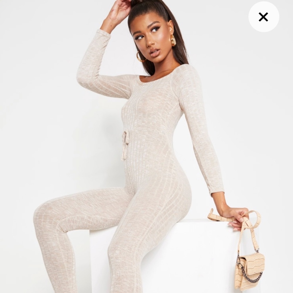 Pretty Little Thing jumpsuit